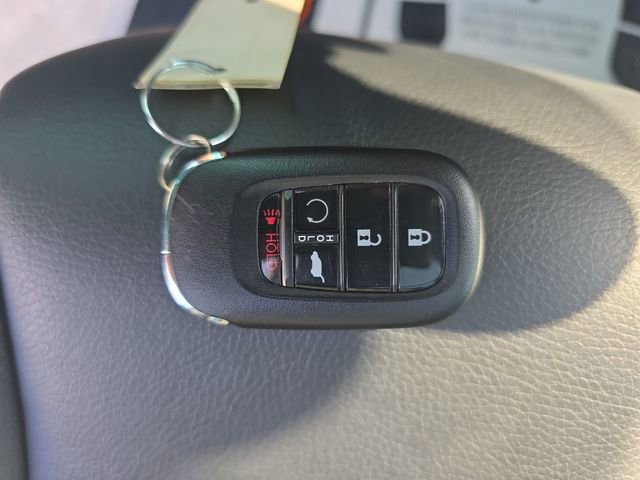 Used 2025 Honda Pilot TrailSport image 25