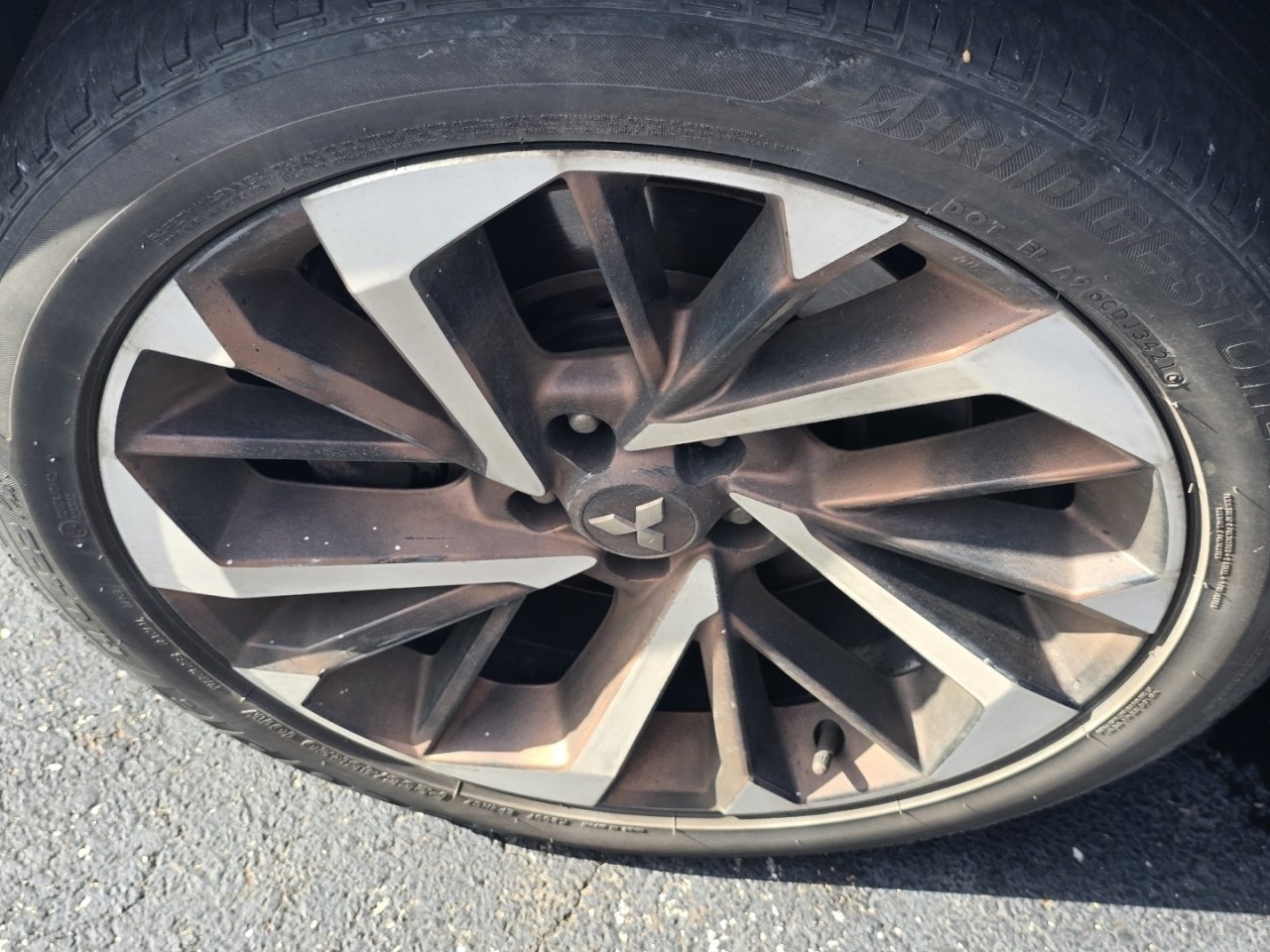 Used 2022 Mitsubishi Outlander SE AWD/4WD image 24