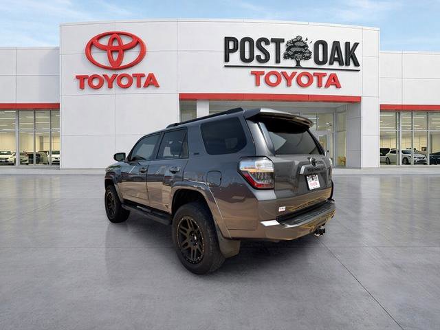 Used 2018 Toyota 4Runner SR5 Premium image 9
