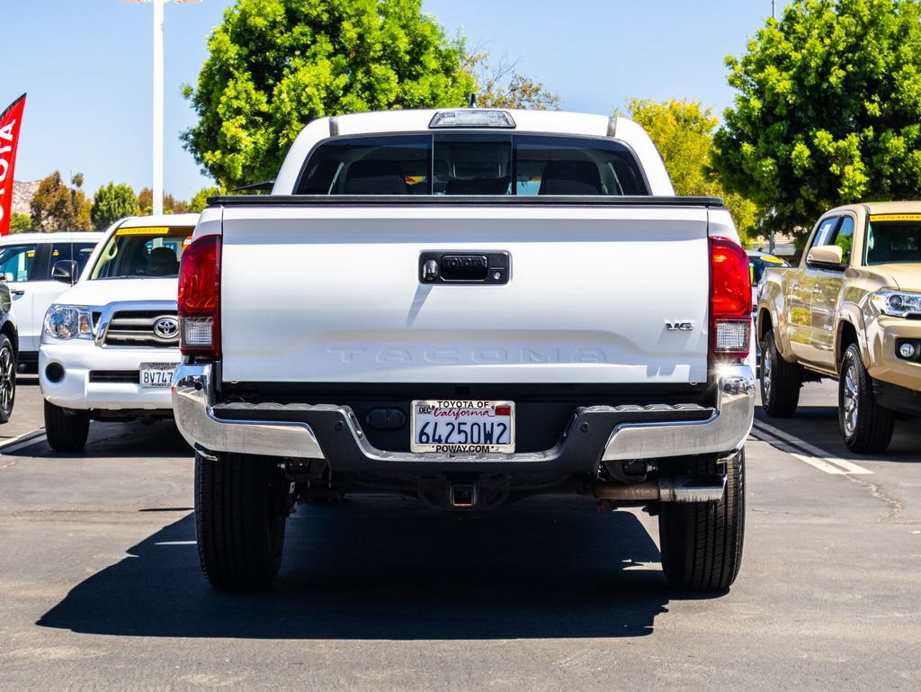 Used 2019 Toyota Tacoma SR5 w/ Exterior Package RWD image 9