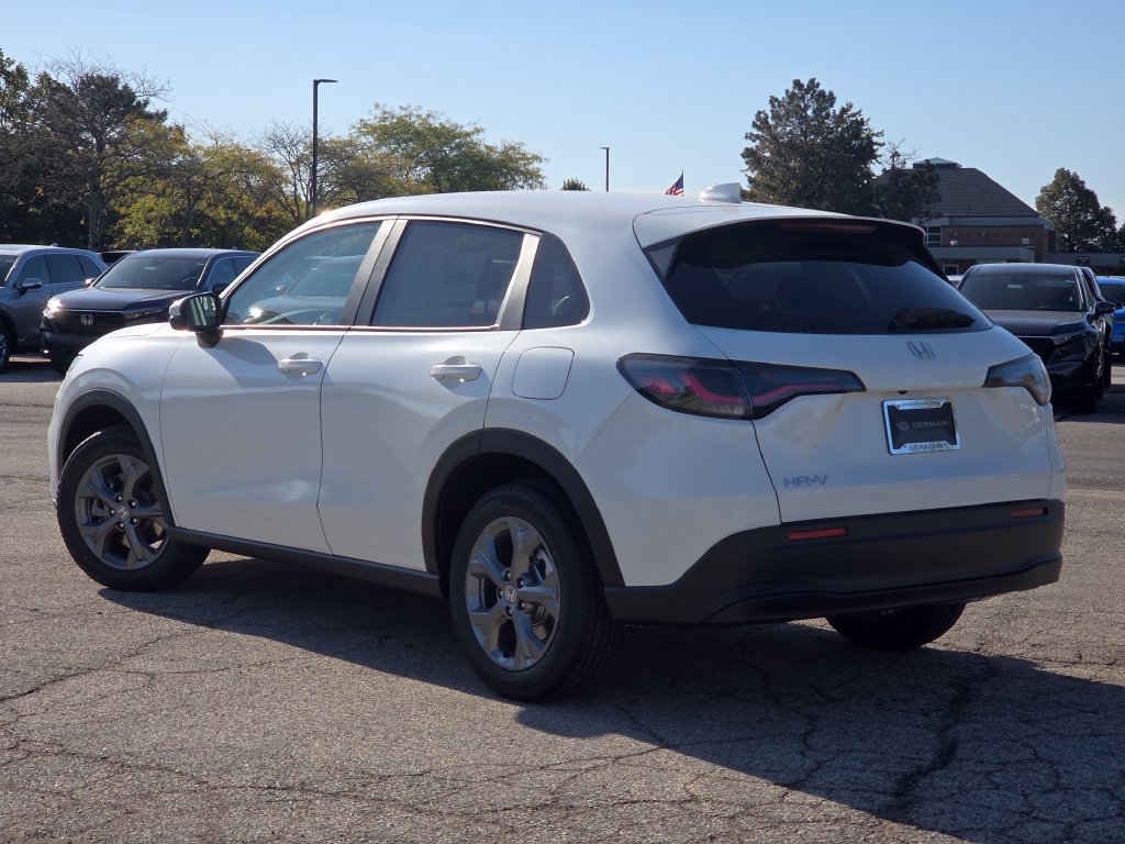New 2027 Honda HR-V LX image 17
