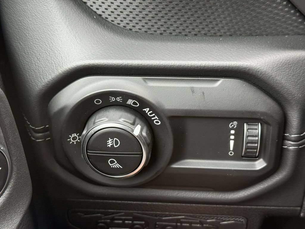 New 2026 Jeep Gladiator Rubicon AWD/4WD image 27