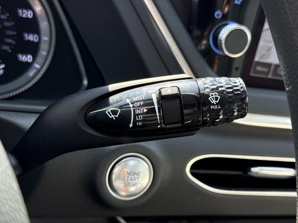 Used 2023 Hyundai Sonata SEL FWD image 11