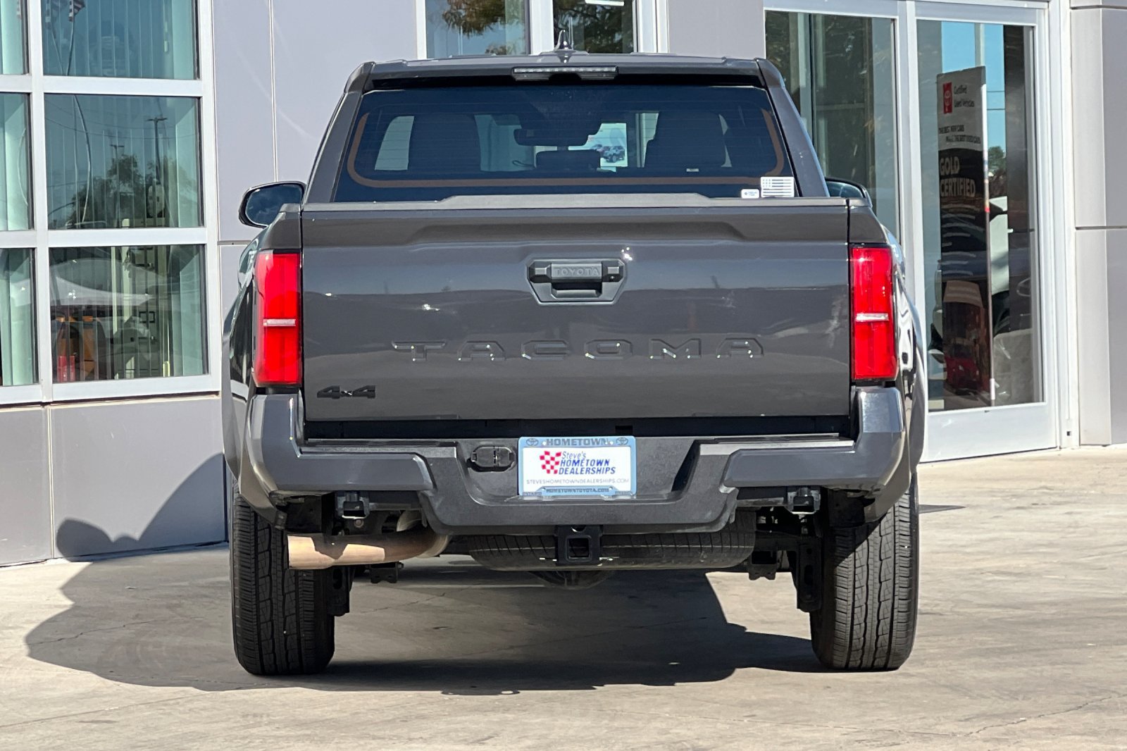 Used 2026 Toyota Tacoma TRD Sport AWD/4WD image 5