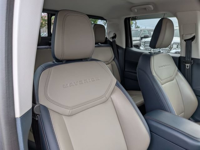 Used 2025 Ford Maverick Lariat AWD/4WD image 40