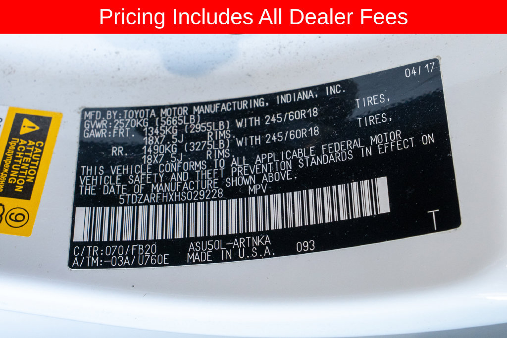 Used 2017 Toyota Highlander LE FWD image 19