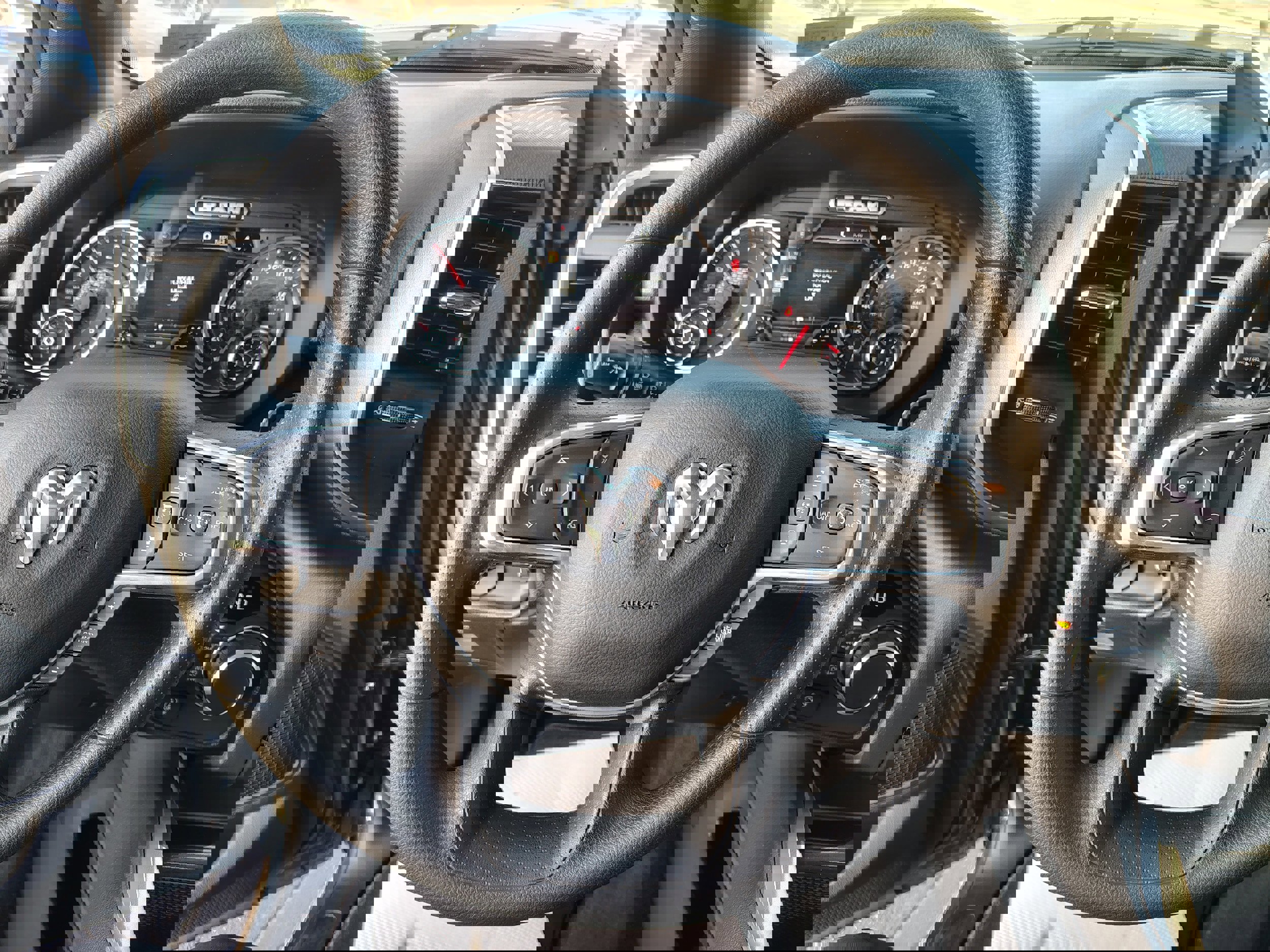 New 2026 RAM 1500 Express image 29