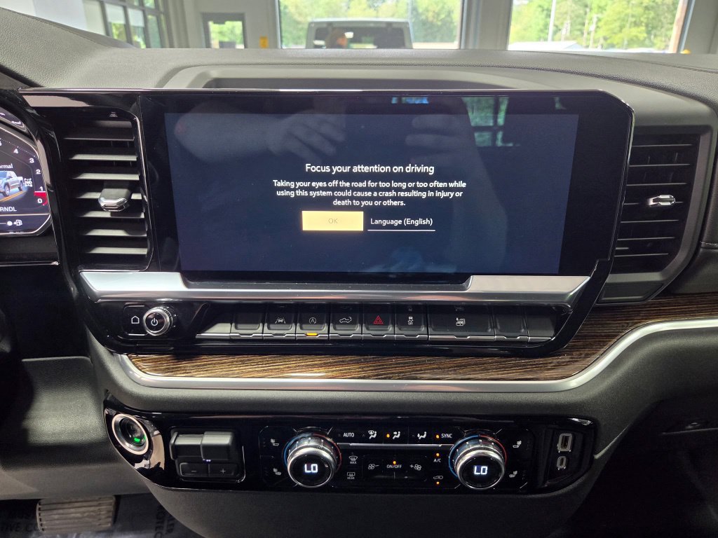 Used 2024 GMC Sierra 1500 Elevation AWD/4WD image 38
