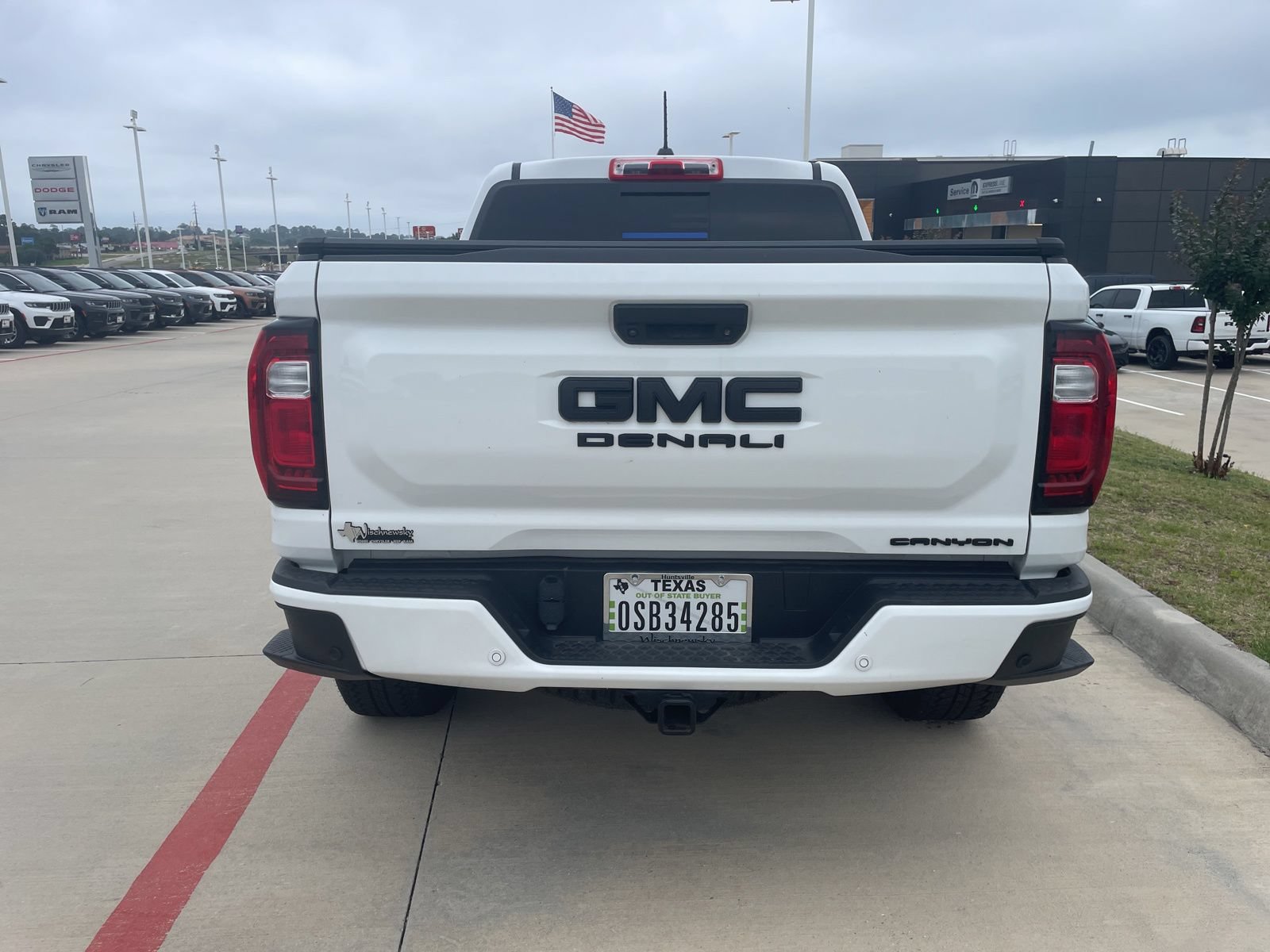 Used 2023 GMC Canyon Denali AWD/4WD image 5