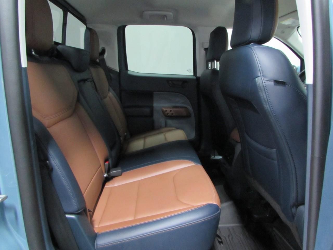 Used 2022 Ford Maverick Lariat w/ Lariat Luxury Package image 19