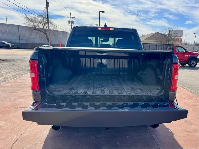 Used 2025 RAM 1500 Big Horn AWD/4WD image 7