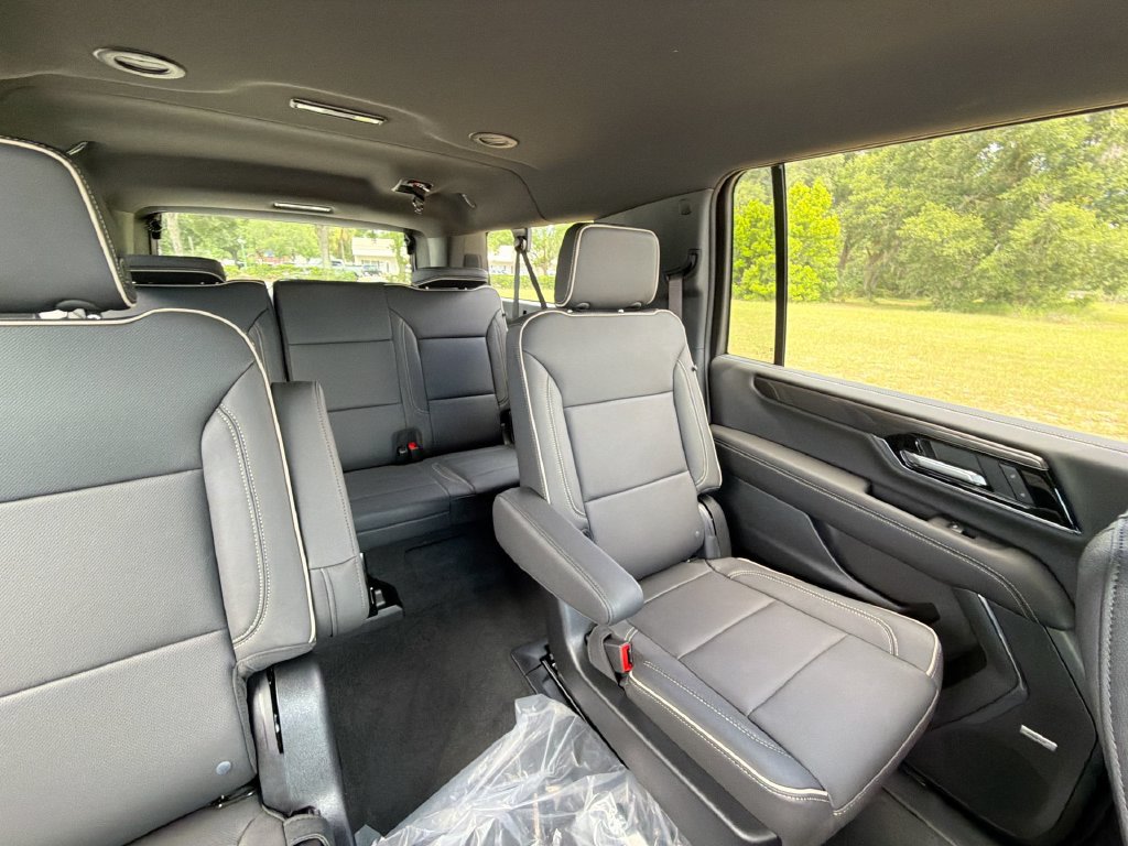 New 2026 GMC Yukon XL Elevation AWD/4WD image 33