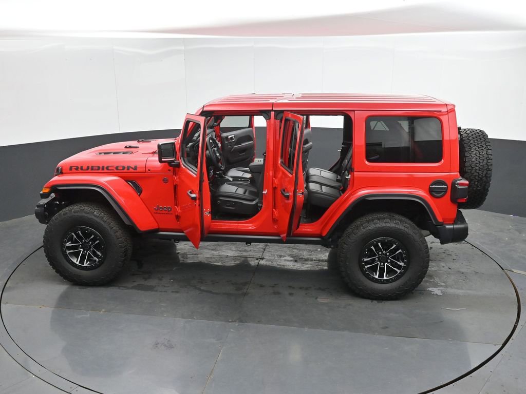 Used 2025 Jeep Wrangler Unlimited Rubicon AWD/4WD image 52