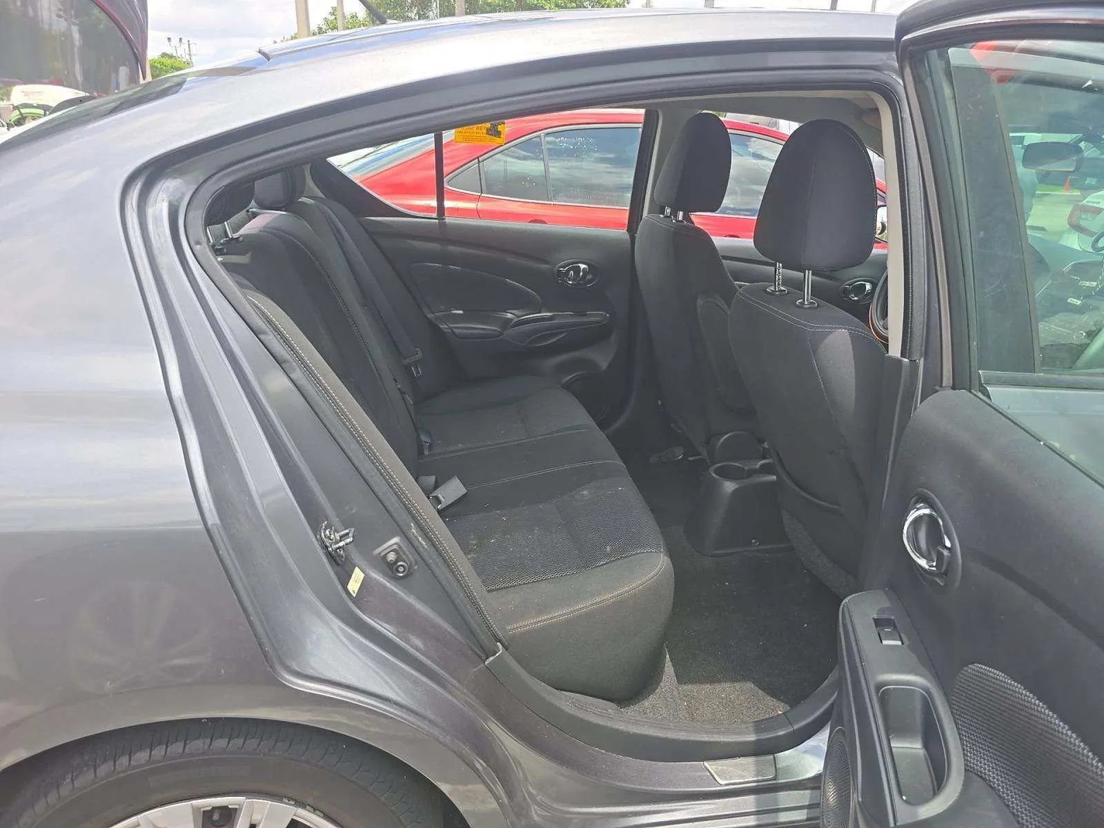 Used 2017 Nissan Versa SV FWD image 11