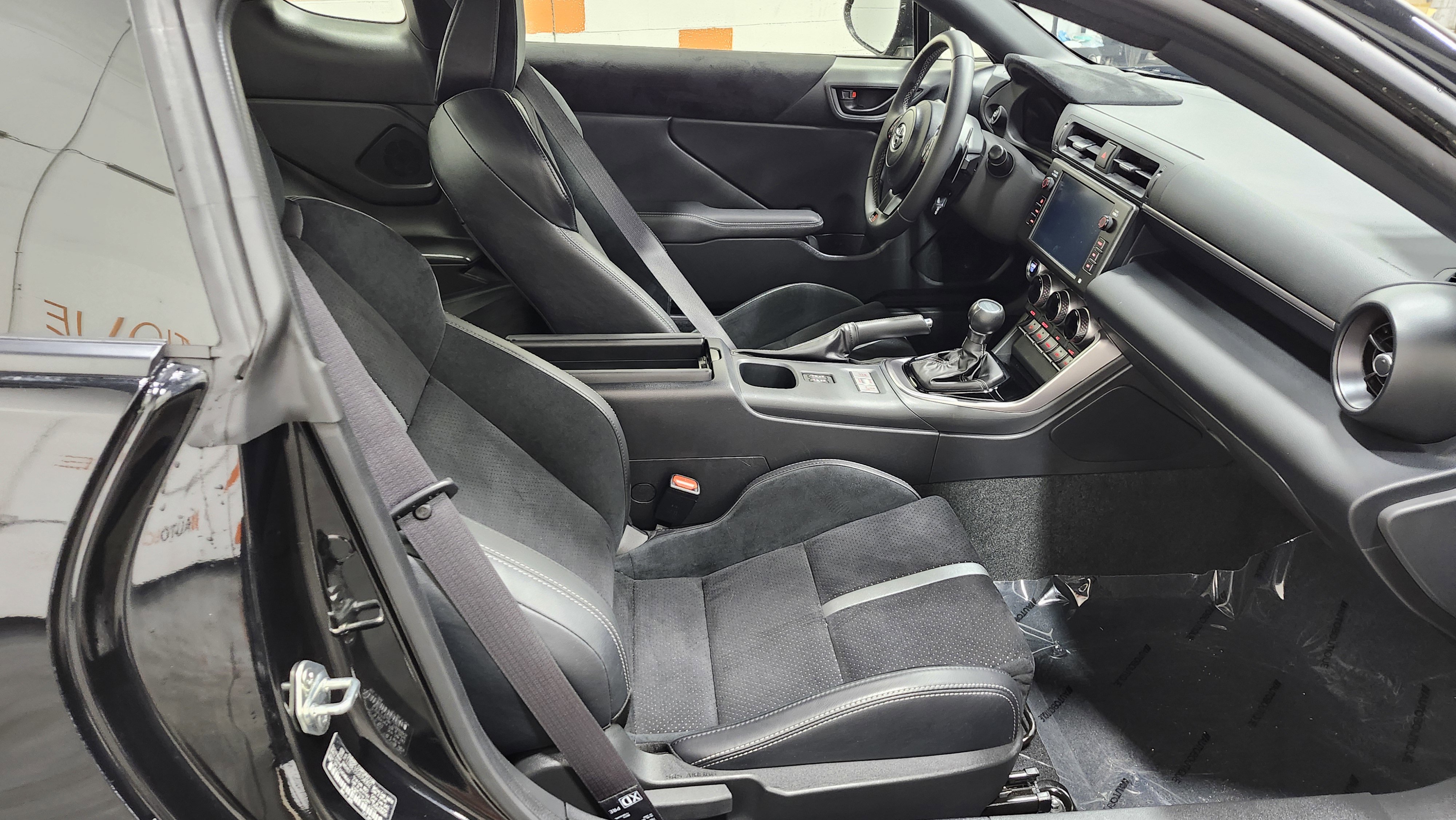 Used 2025 Toyota GR86 Premium w/ GR Wheel Package (TMS image 18