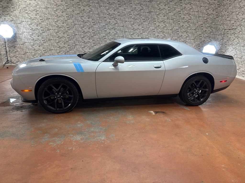 Used 2023 Dodge Challenger SXT w/ Blacktop Package RWD image 4