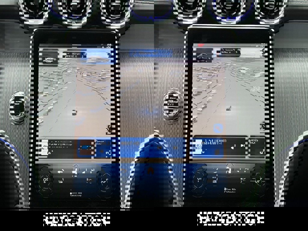 Used 2025 Mercedes-Benz GLC 350e 4MATIC image 8