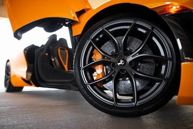 Used 2019 McLaren 720S Performance image 33