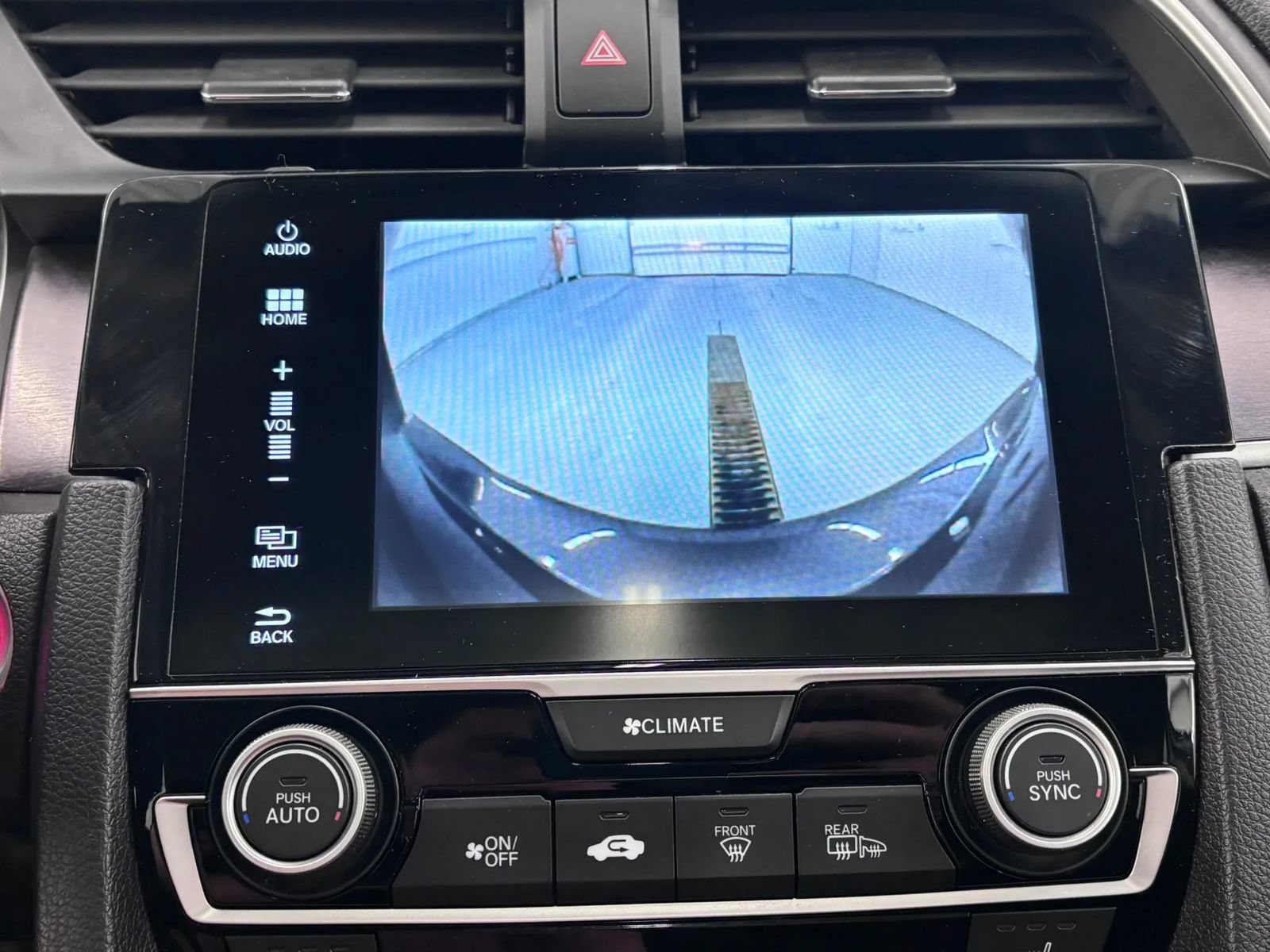 Used 2018 Honda Civic EX-T image 43