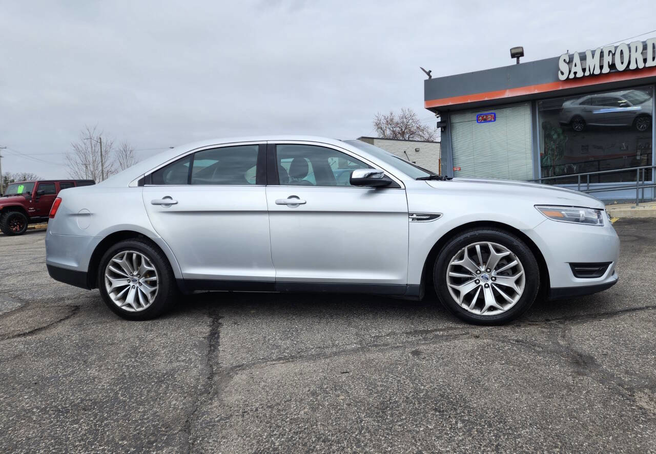Used 2019 Ford Taurus Limited image 7