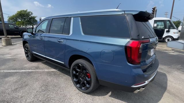 New 2026 GMC Yukon XL Denali w/ Denali Reserve Package AWD/4WD image 8