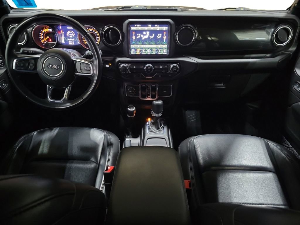 Used 2020 Jeep Wrangler Unlimited Sahara image 24