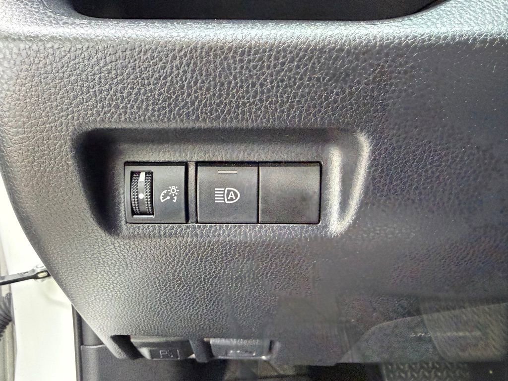 Certified 2022 Toyota RAV4 XLE AWD/4WD image 23