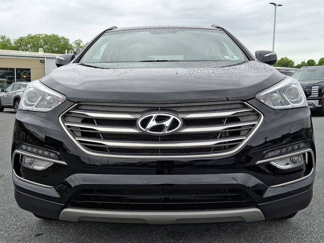 Used 2017 Hyundai Santa Fe Sport AWD/4WD image 2