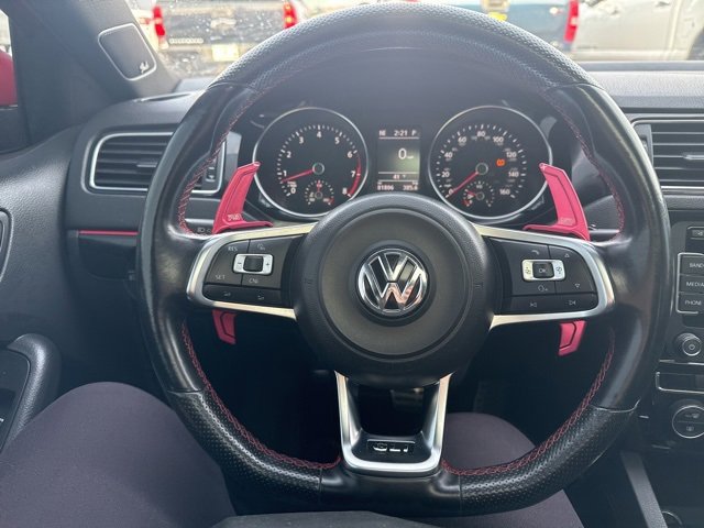 Used 2015 Volkswagen Jetta GLI SEL image 21