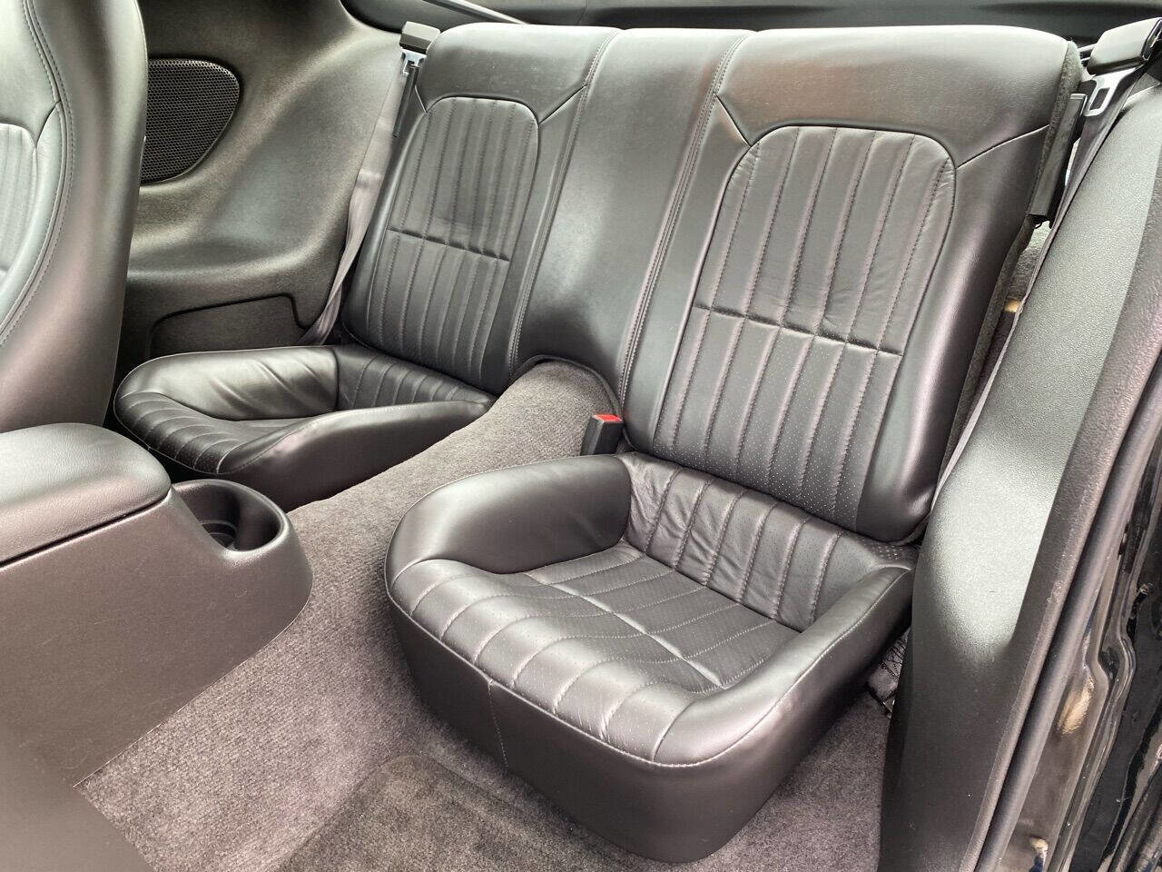 Used 2002 Chevrolet Camaro Z28 w/ SS Performance/Appearance Pkg image 12