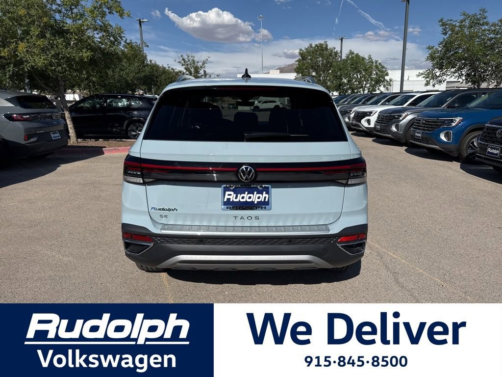 New 2025 Volkswagen Taos SE image 4