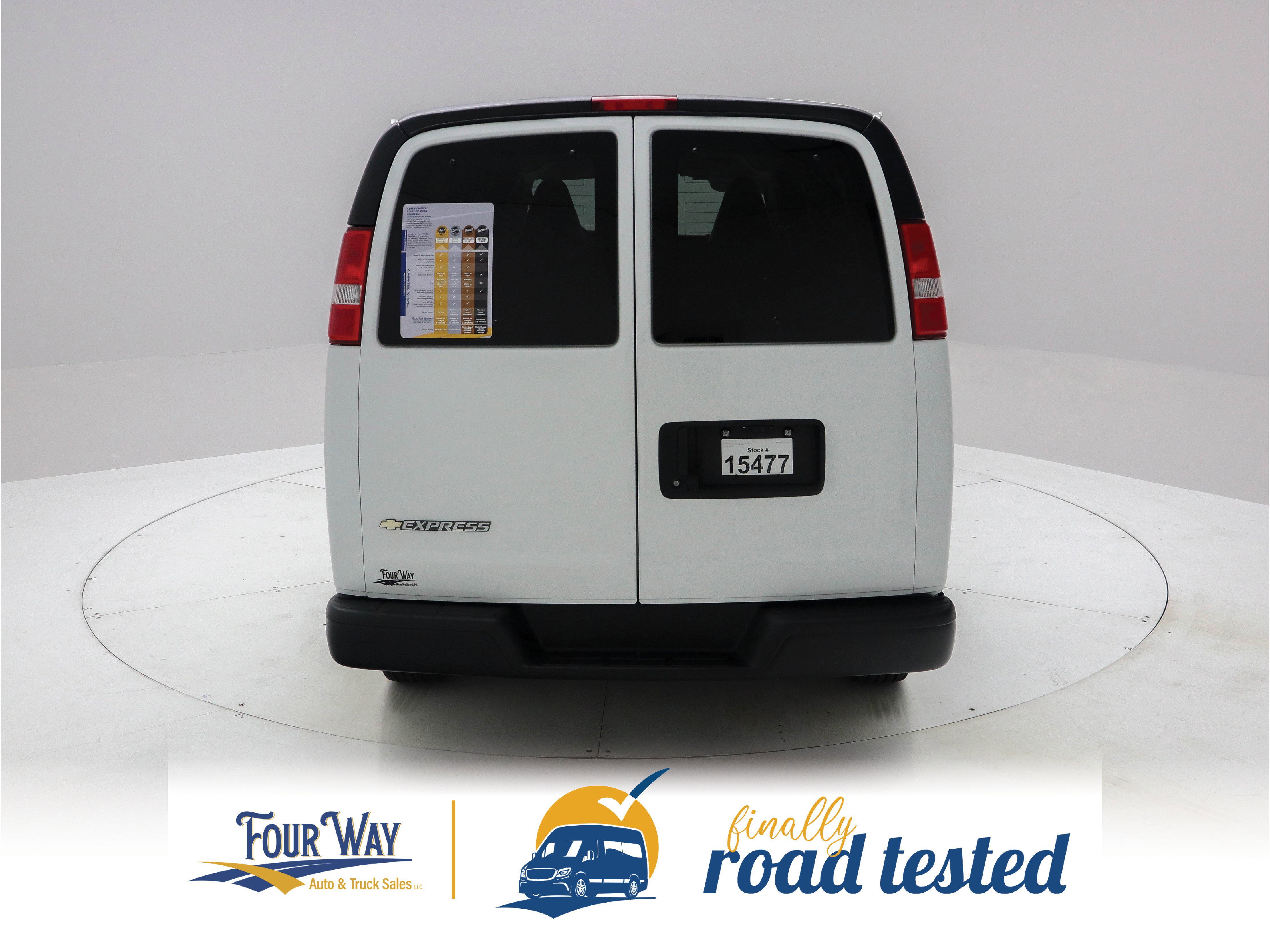Used 2025 Chevrolet Express 3500 LS RWD image 5