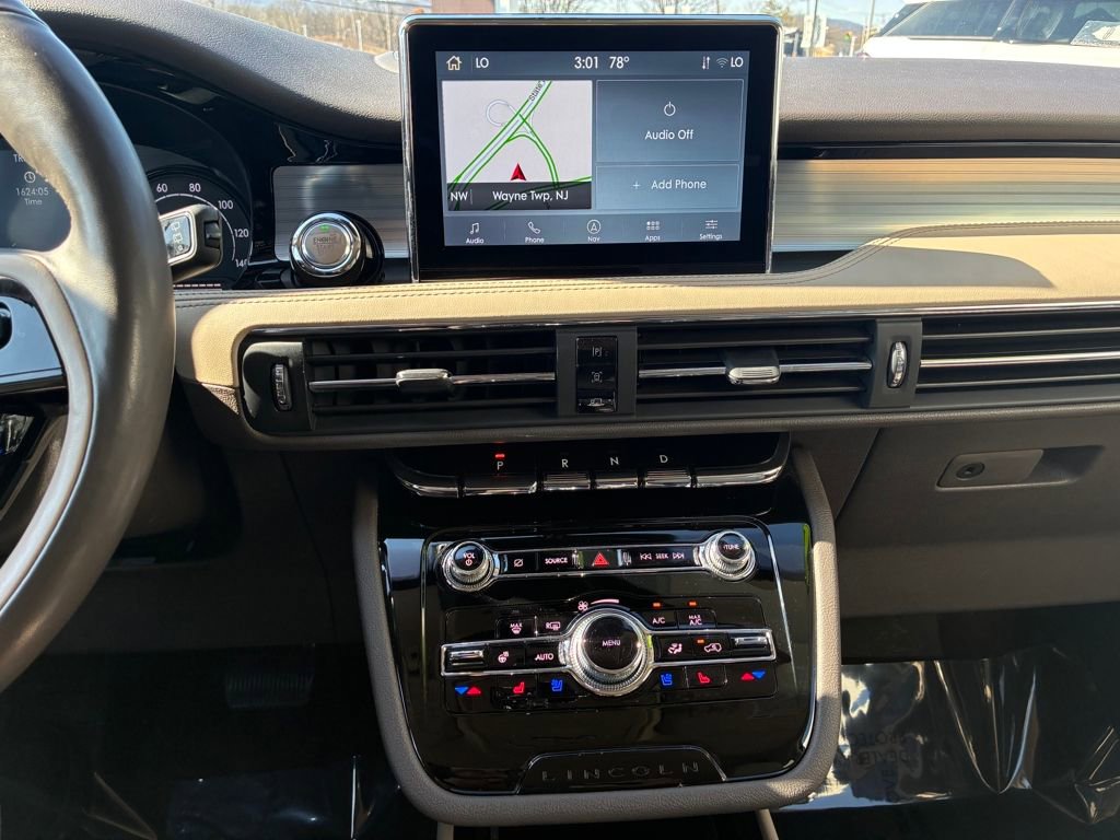 Certified 2021 Lincoln Corsair AWD w/ Equipment Group 101A image 16