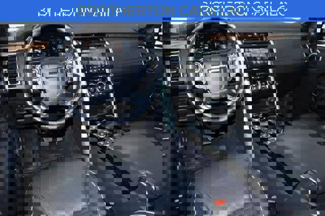 Used 2018 Land Rover Discovery HSE Luxury AWD/4WD image 27