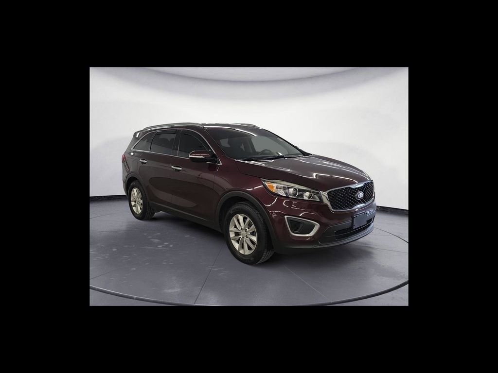 Used 2017 Kia Sorento FWD w/ LX Convenience Package image 8