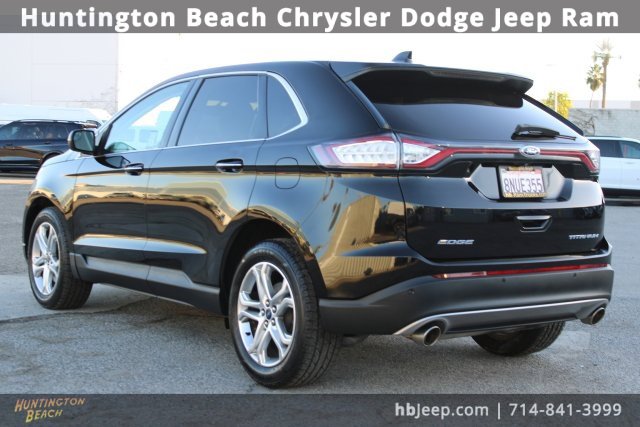 Used 2018 Ford Edge Titanium image 3