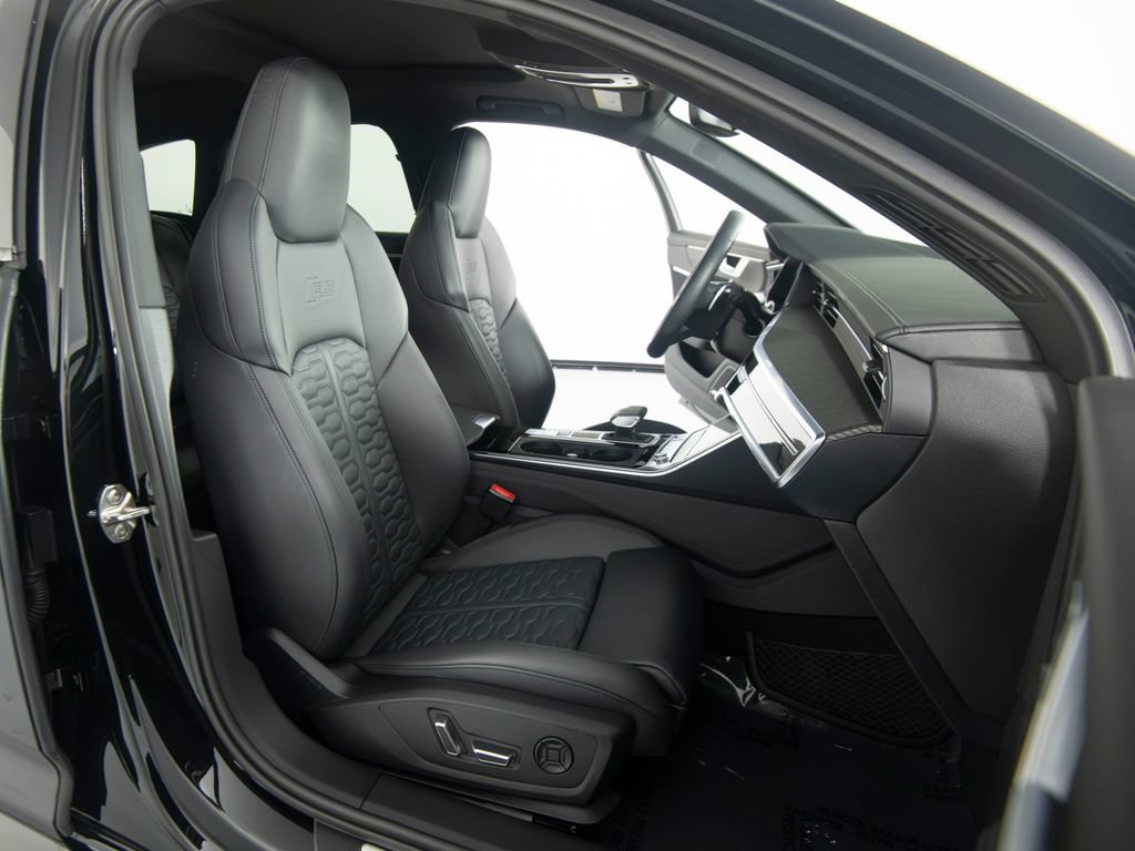 Used 2025 Audi RS 6 performance AWD/4WD image 38
