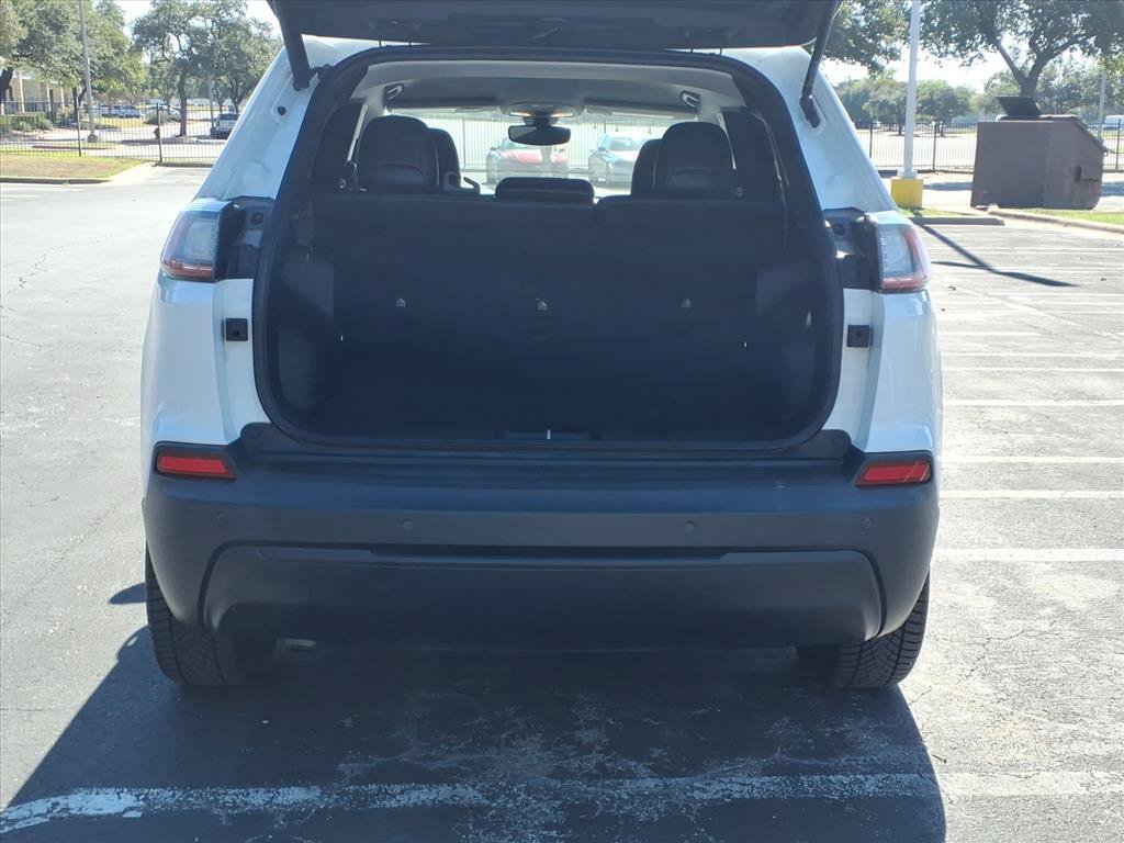 Used 2020 Jeep Cherokee Latitude Plus FWD image 17