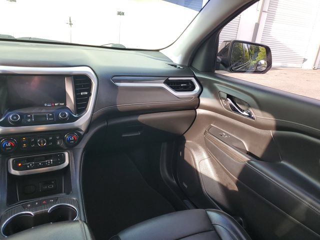 Used 2021 GMC Acadia SLT w/ Elevation Edition FWD image 14