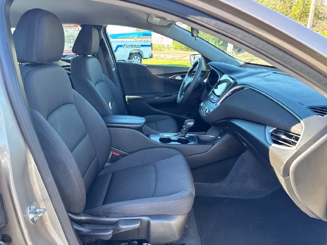 Used 2024 Chevrolet Malibu LT FWD image 27