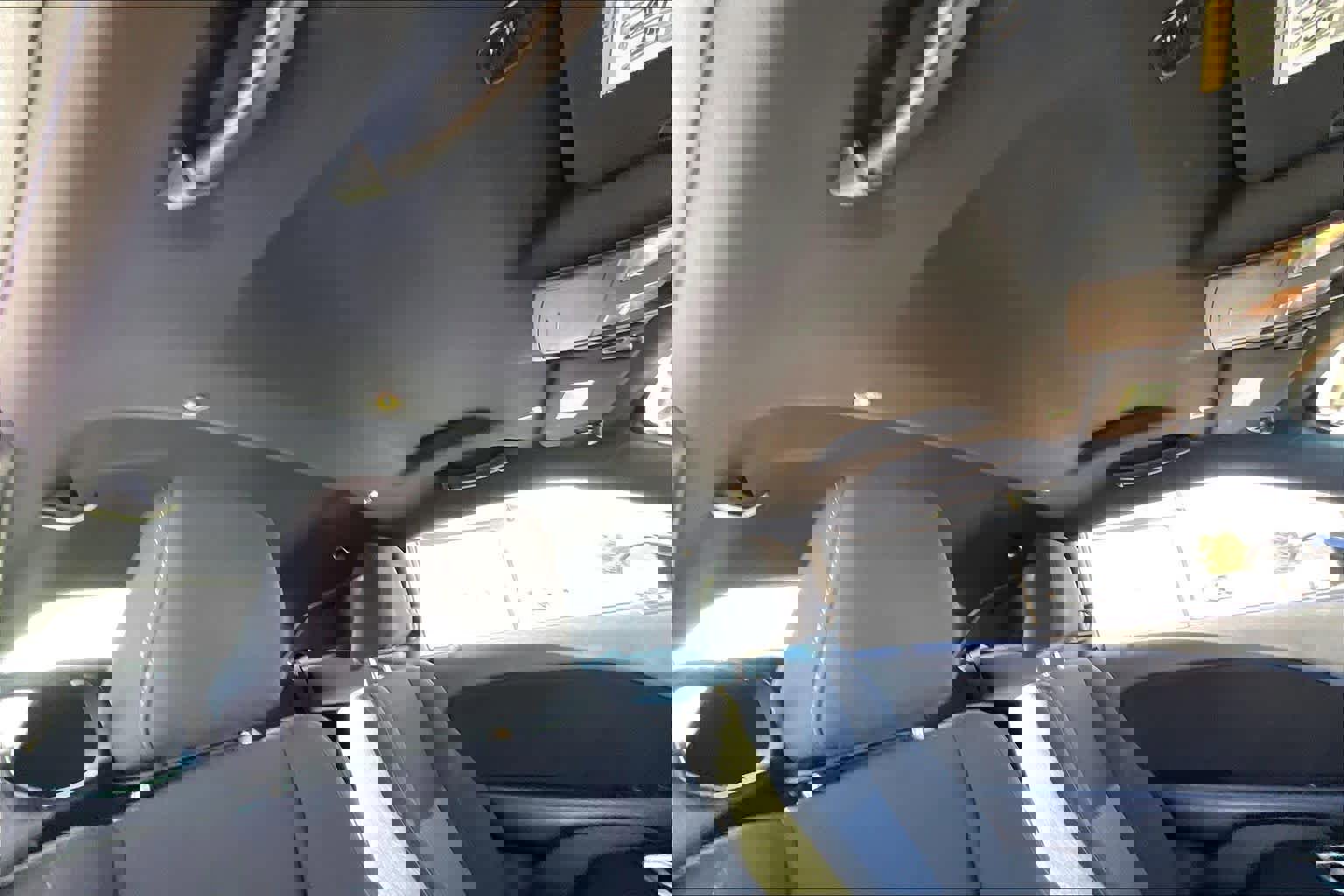 Used 2023 Dodge Challenger SXT image 12