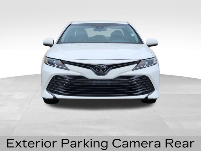 Used 2018 Toyota Camry LE FWD video 2