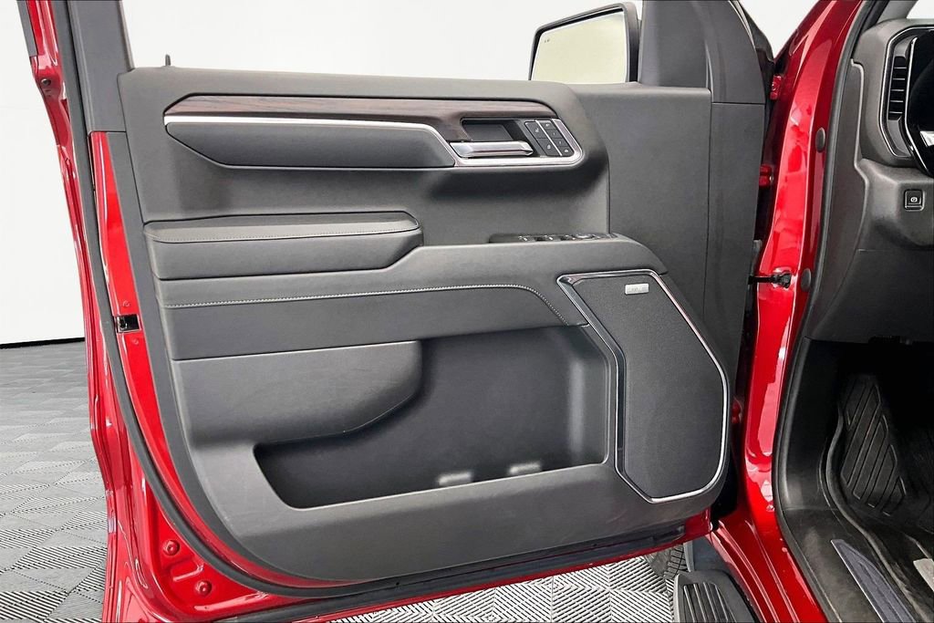 Used 2023 GMC Sierra 1500 SLT w/ SLT Premium Plus Package image 24