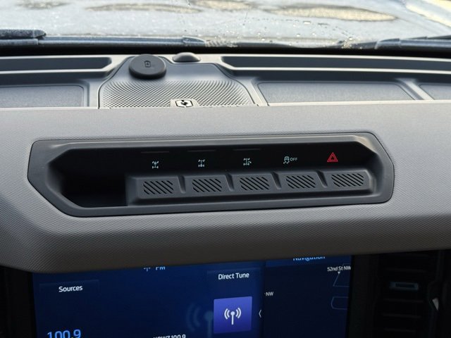 Used 2023 Ford Bronco Wildtrak image 12