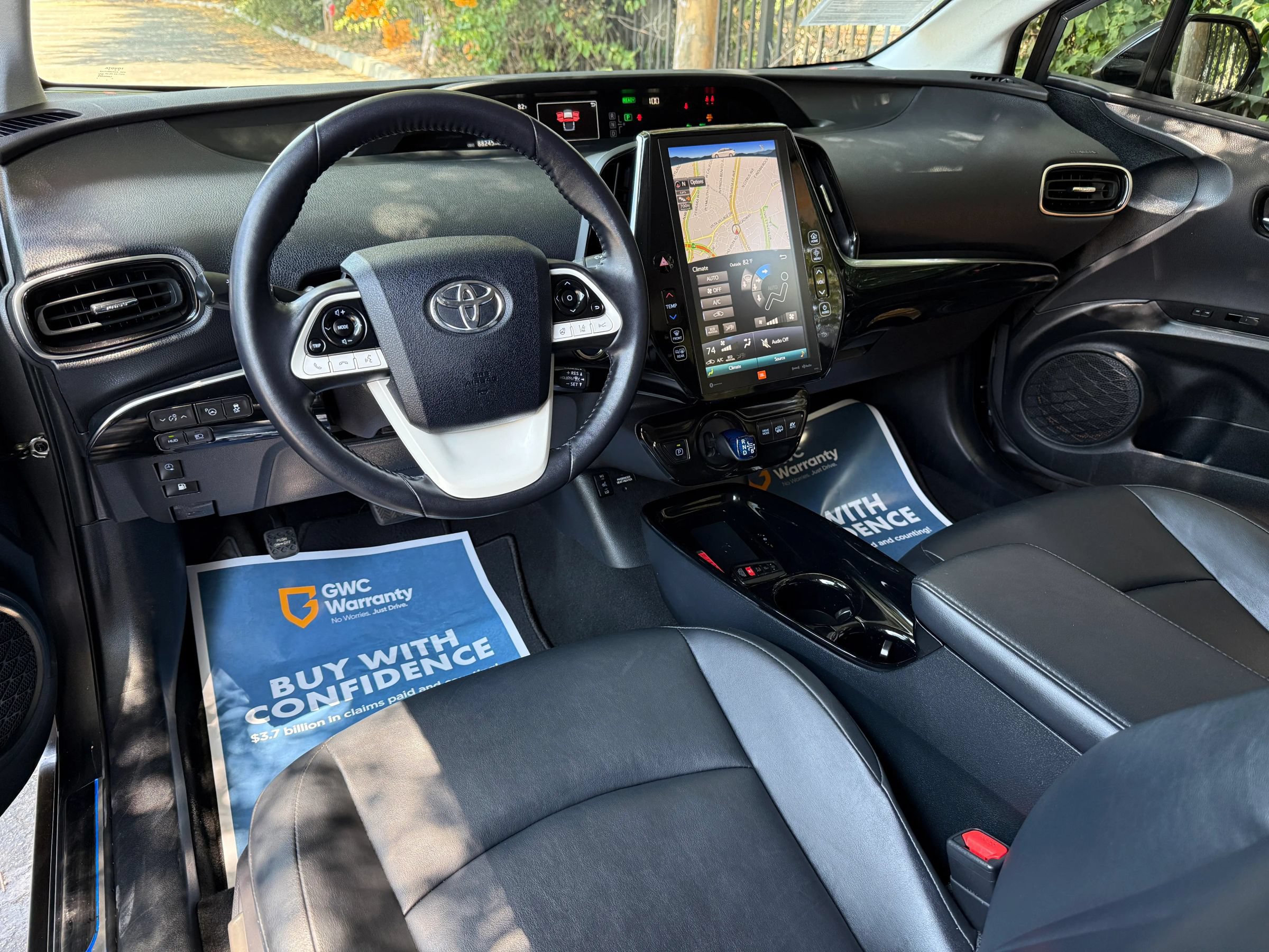 Used 2019 Toyota Prius Prime Advanced w/ Carpet Mat Package FWD image 13