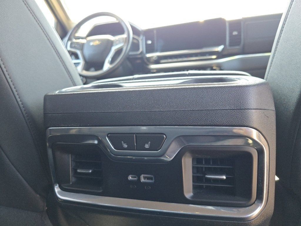 Used 2022 Chevrolet Silverado 1500 LTZ AWD/4WD image 29
