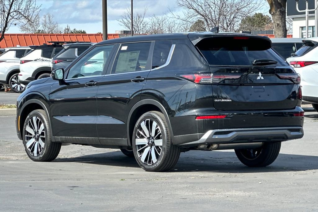 New 2026 Mitsubishi Outlander SE AWD/4WD image 6