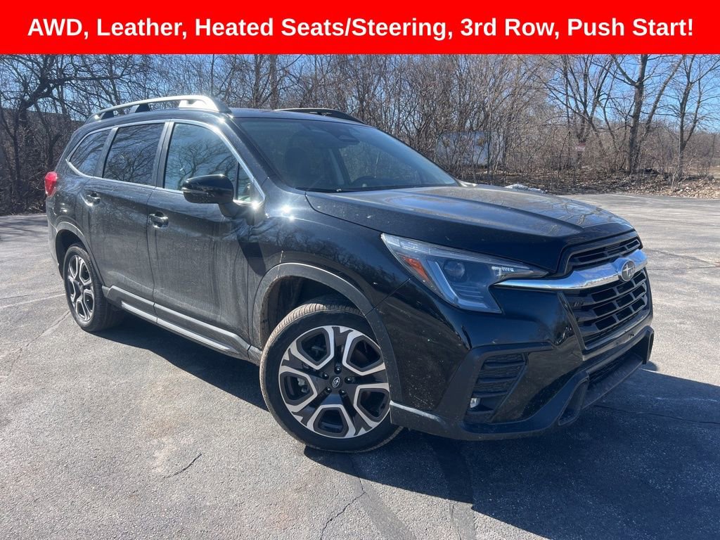 Used 2023 Subaru Ascent Limited image 1