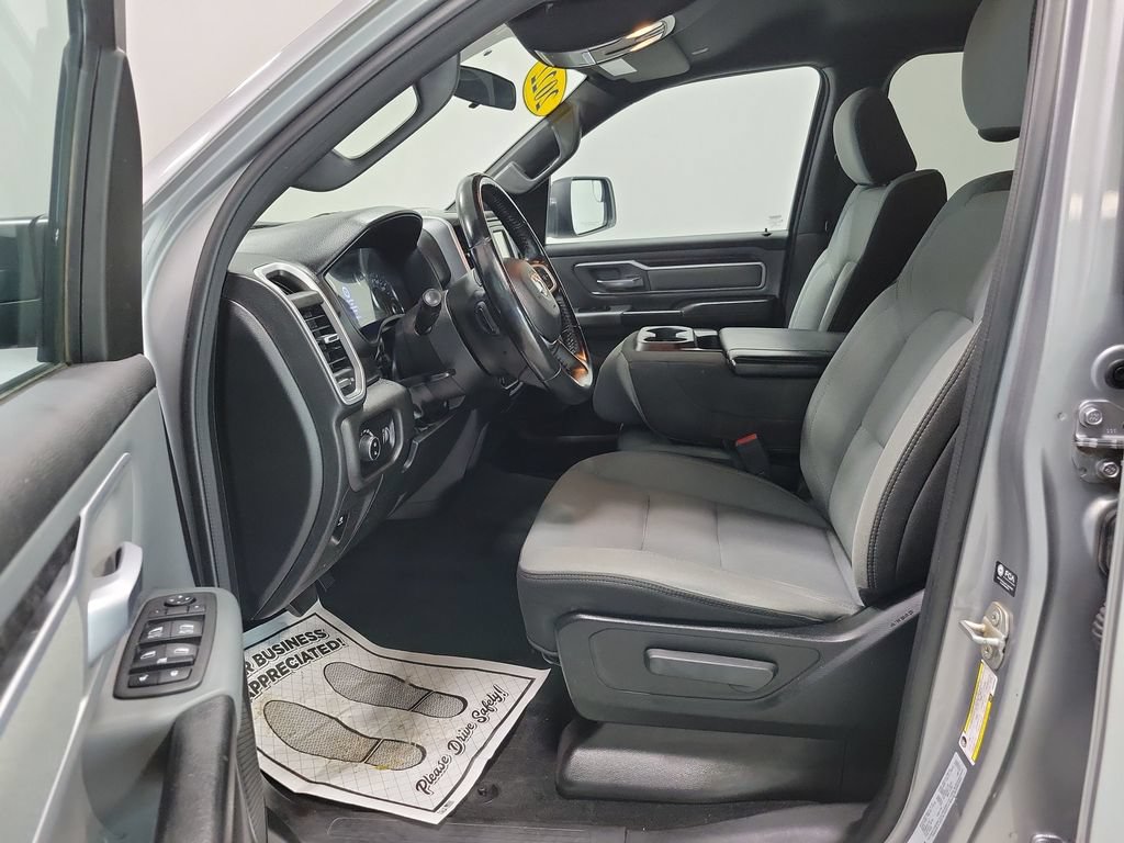Certified 2022 RAM 1500 Big Horn AWD/4WD image 2
