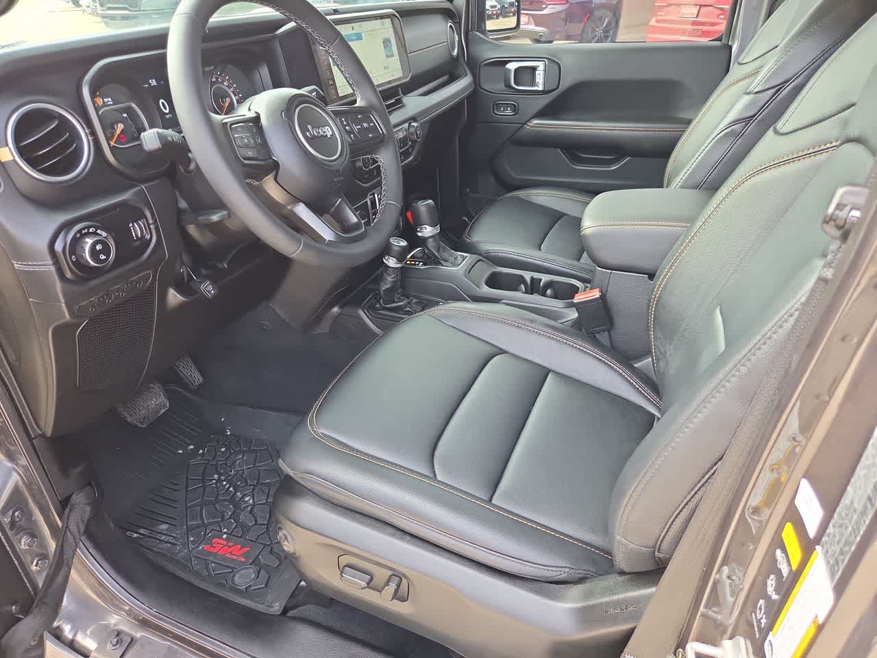 Used 2025 Jeep Gladiator Sport AWD/4WD image 10